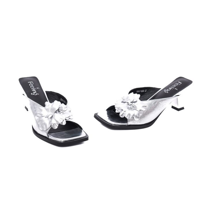 Papuci eleganți damă Feeling Z0307-6595 argintii cu toc sculptat și floare decorativă - imagine 2
