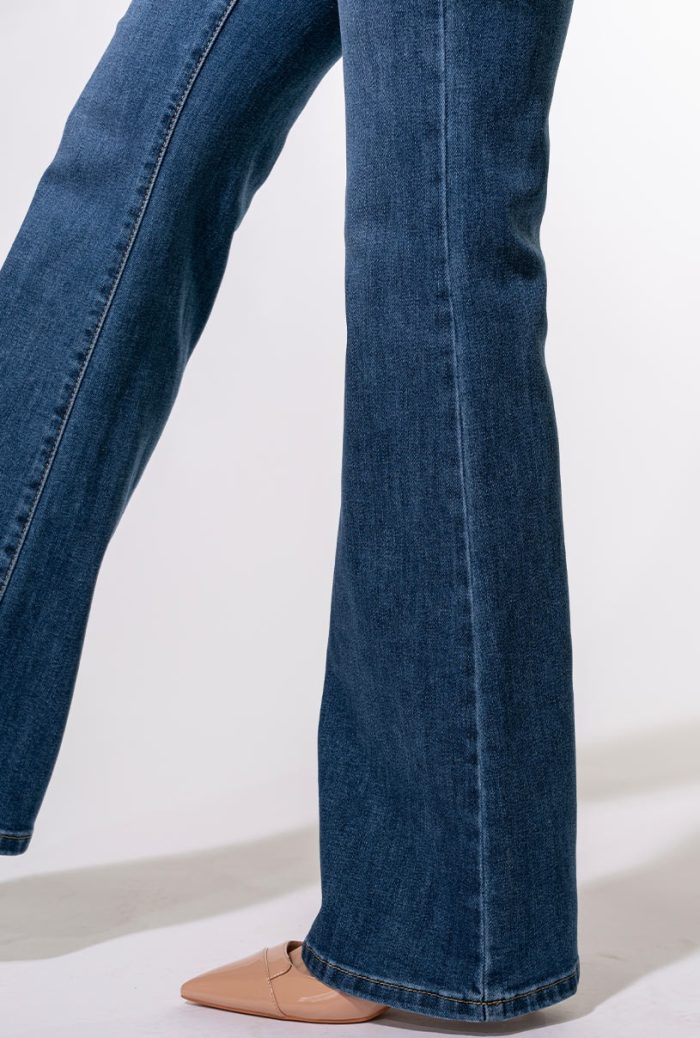 Blugi dama evazati din denim pentru un look atemporal, 25869, Hermosa, albastru
